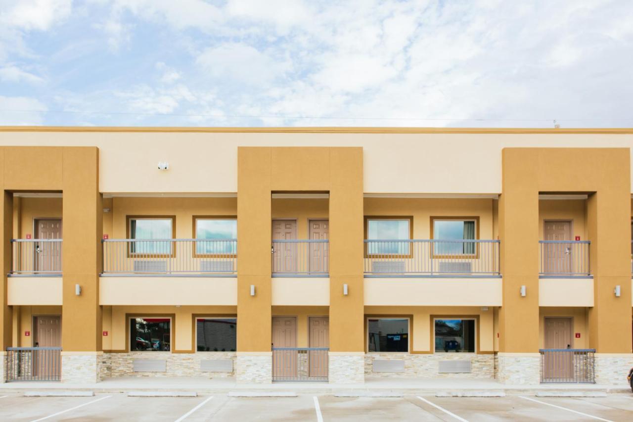 Budget Host Inn & Suites Four Corners Exterior photo